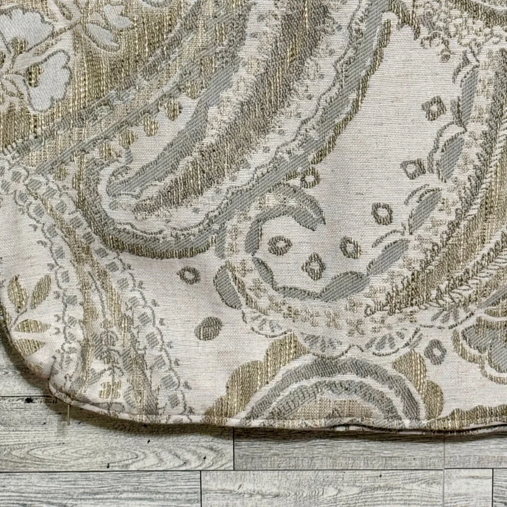4-Custom Jacquard Paisley Pillow Covers Sz-18 x 18 Gold, Silver, Ivory Neutrals‎